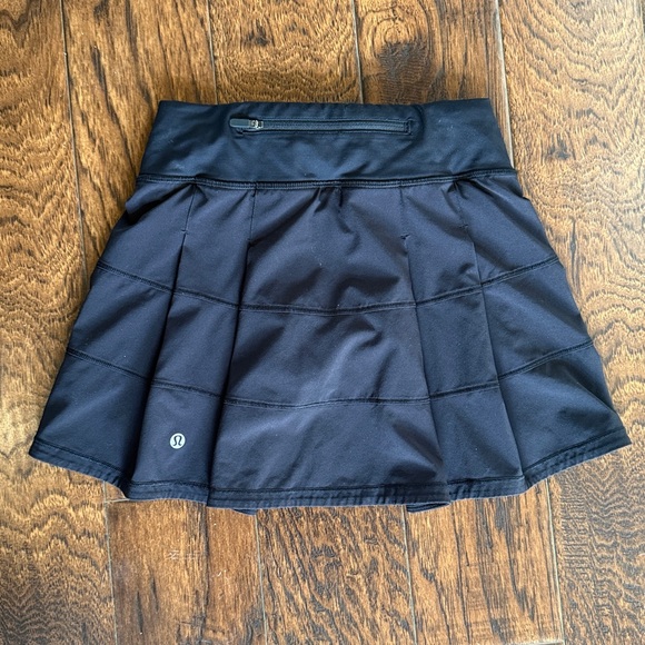 Lululemon Pace Rival skirt, size 0 tall - Picture 6 of 12